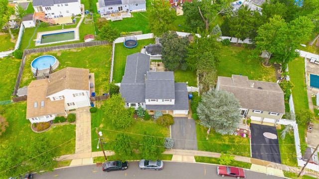 19 Barton Road, Old Bridge, NJ 08857
