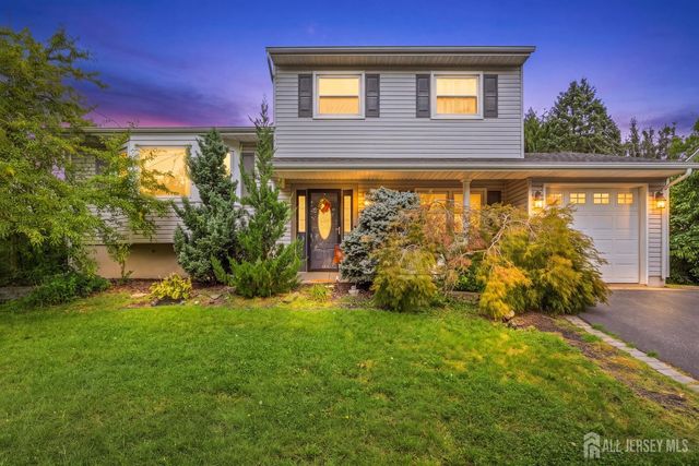 19 Barton Road, Old Bridge, NJ 08857