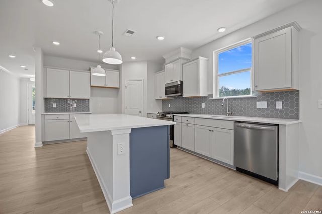 7410 Bloodwood Bay, San Antonio, TX 78227