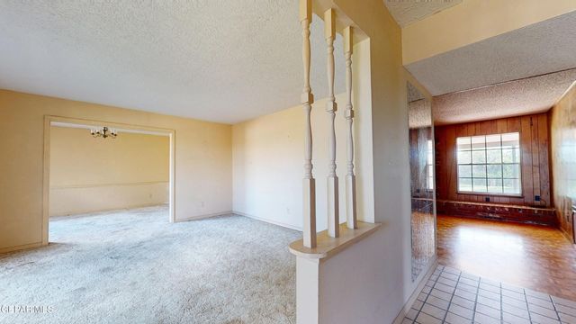 720 SOMERSET Drive, El Paso, TX 79912