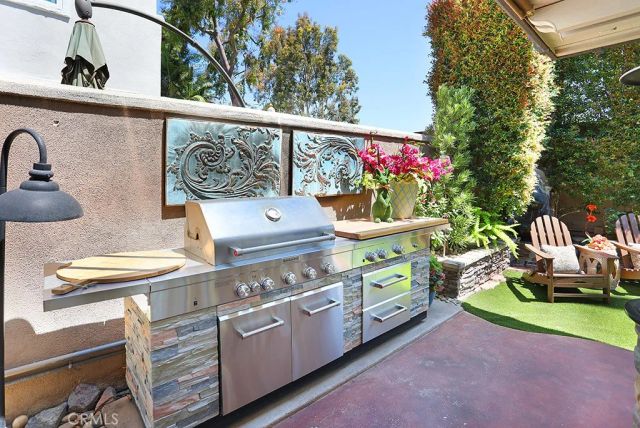 2225 BOWMAN Avenue, Tustin, CA 92782