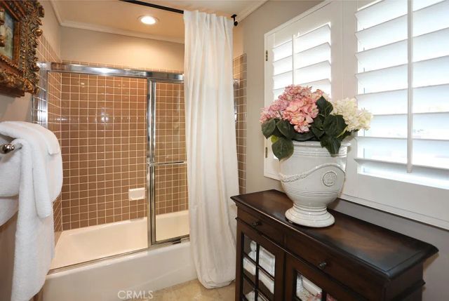 2225 BOWMAN Avenue, Tustin, CA 92782