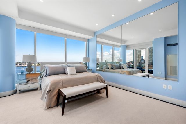 22 Liberty Dr 11C, Boston, MA 02210