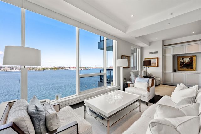 22 Liberty Dr 11C, Boston, MA 02210