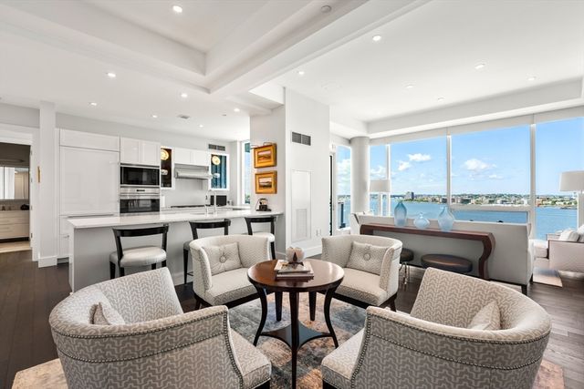 22 Liberty Dr 11C, Boston, MA 02210