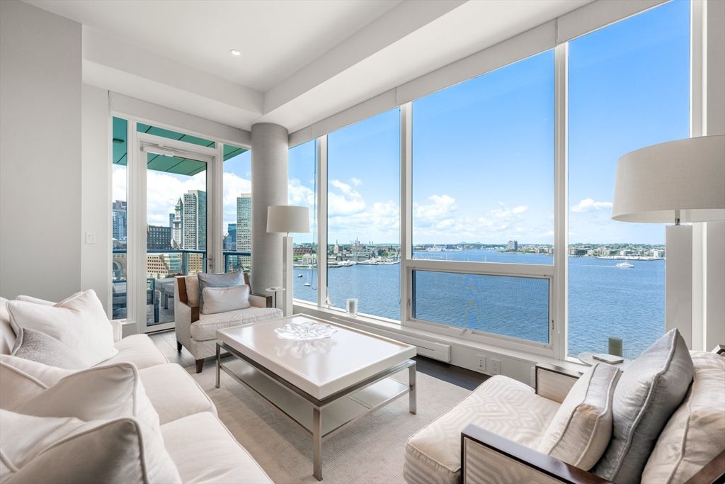 22 Liberty Dr 11C, Boston, MA 02210