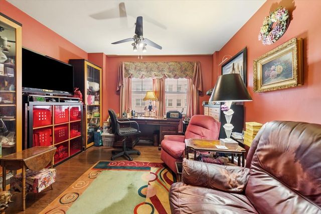 5555 N Sheridan Road 1007, Chicago, IL 60640