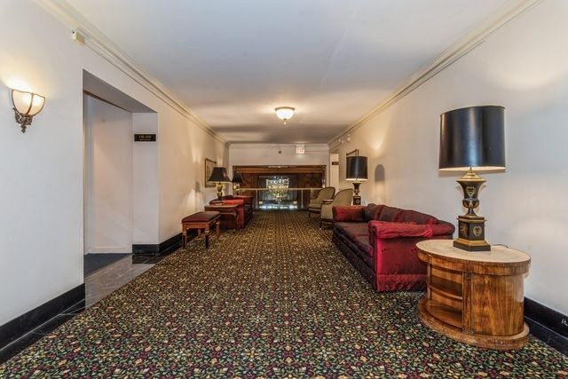 5555 N Sheridan Road 1007, Chicago, IL 60640