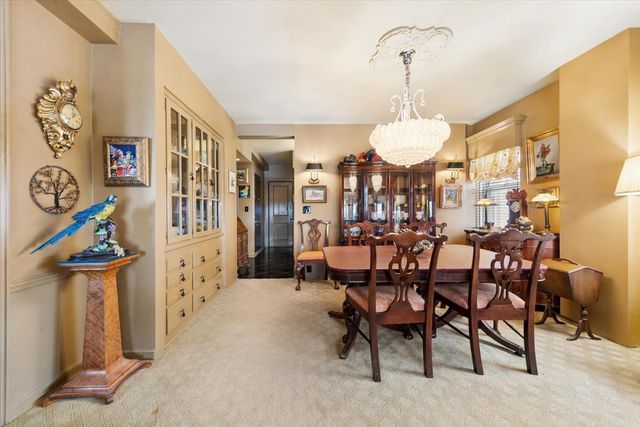 5555 N Sheridan Road 1007, Chicago, IL 60640
