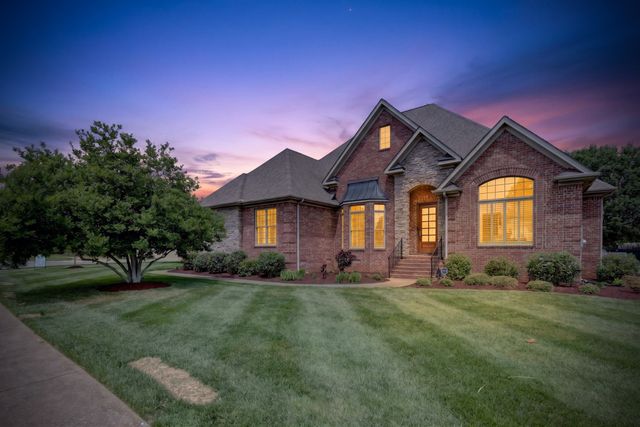 1926 Mosaic Trl, Murfreesboro, TN 37130