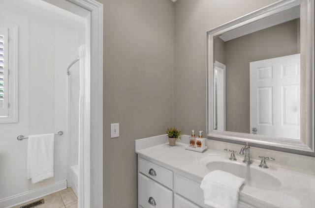1926 Mosaic Trl, Murfreesboro, TN 37130
