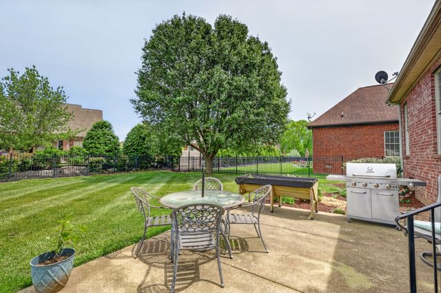 1926 Mosaic Trl, Murfreesboro, TN 37130