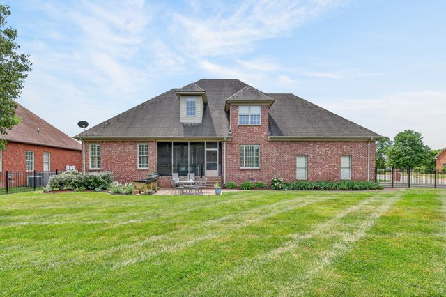 1926 Mosaic Trl, Murfreesboro, TN 37130
