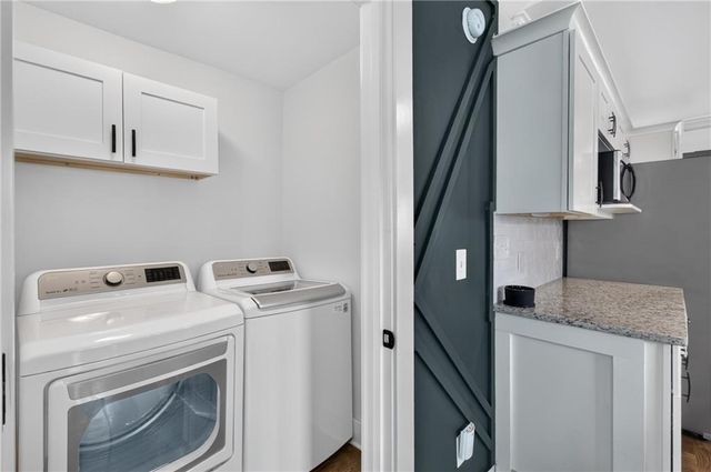 8 S Eugenia Place NW, Atlanta, GA 30318
