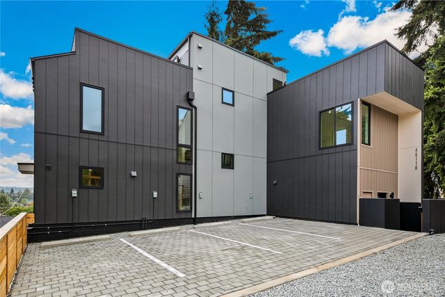 4511 A 34th Avenue S, Seattle, WA 98118