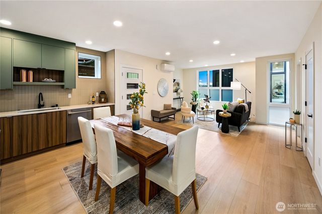 4511 A 34th Avenue S, Seattle, WA 98118
