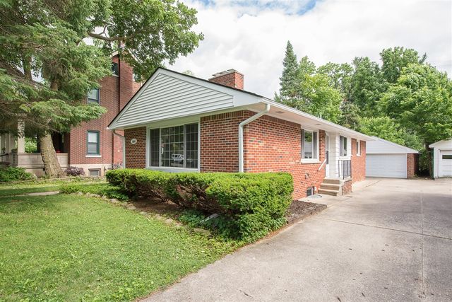 1614 South Boulevard, Ann Arbor, MI 48104