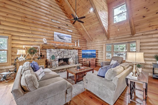 3550 Princess Pond Road, Summerton, SC 29148