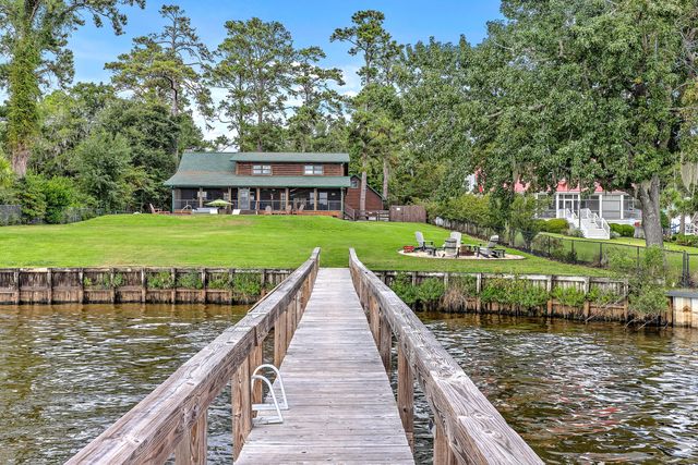 3550 Princess Pond Road, Summerton, SC 29148