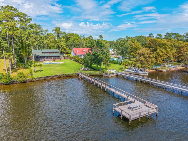 3550 Princess Pond Road, Summerton, SC 29148
