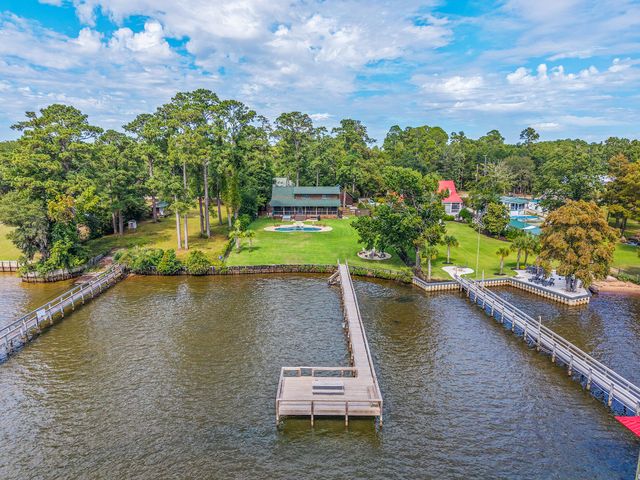 3550 Princess Pond Road, Summerton, SC 29148