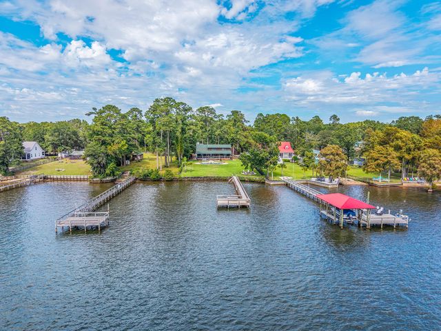 3550 Princess Pond Road, Summerton, SC 29148