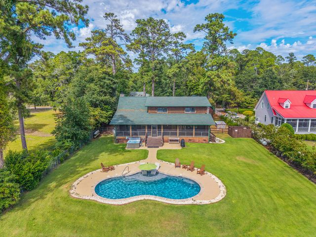3550 Princess Pond Road, Summerton, SC 29148
