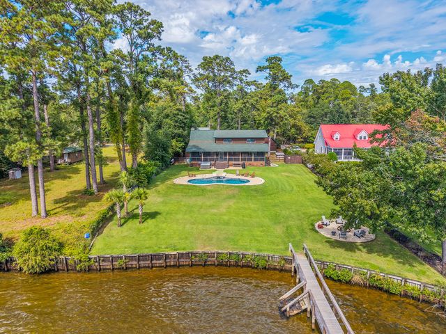 3550 Princess Pond Road, Summerton, SC 29148