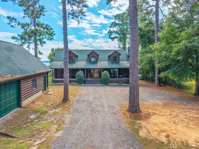 3550 Princess Pond Road, Summerton, SC 29148