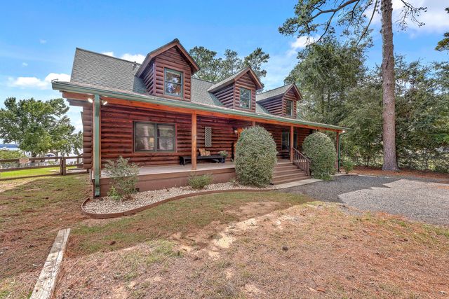 3550 Princess Pond Road, Summerton, SC 29148