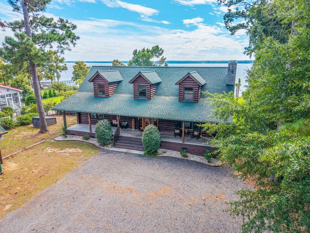 3550 Princess Pond Road, Summerton, SC 29148