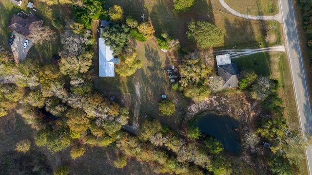 102 County Road 2194 Road W, Cleveland, TX 77327