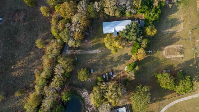 102 County Road 2194 Road W, Cleveland, TX 77327