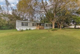 102 County Road 2194 Road W, Cleveland, TX 77327