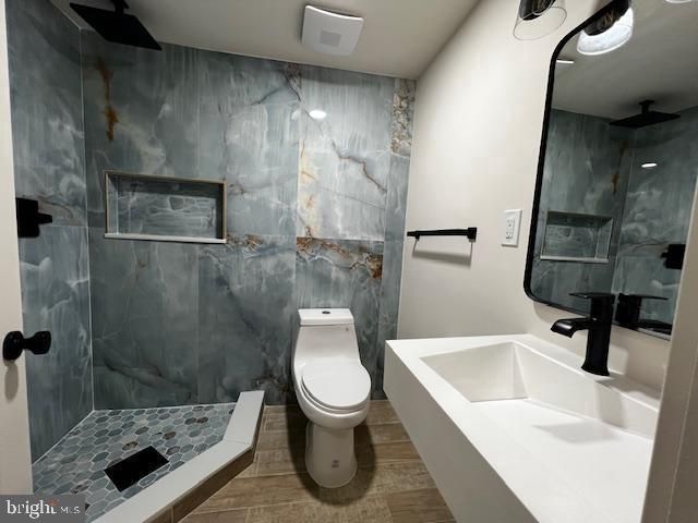 3323 SHERMAN AVE NW, Washington, DC 20010