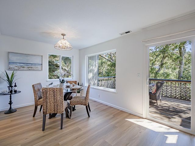 3518 Dover Drive, Santa Cruz, CA 95065