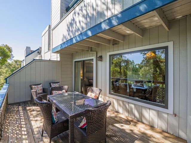 3518 Dover Drive, Santa Cruz, CA 95065