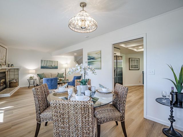 3518 Dover Drive, Santa Cruz, CA 95065