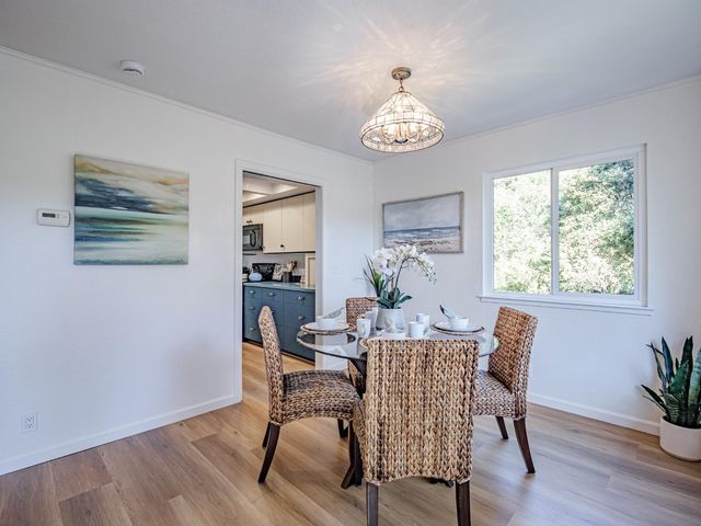 3518 Dover Drive, Santa Cruz, CA 95065