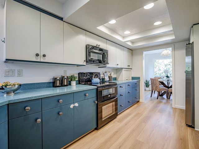 3518 Dover Drive, Santa Cruz, CA 95065