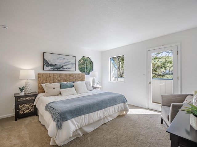 3518 Dover Drive, Santa Cruz, CA 95065