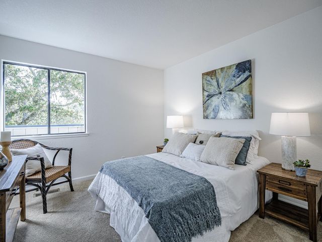 3518 Dover Drive, Santa Cruz, CA 95065