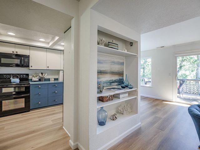 3518 Dover Drive, Santa Cruz, CA 95065