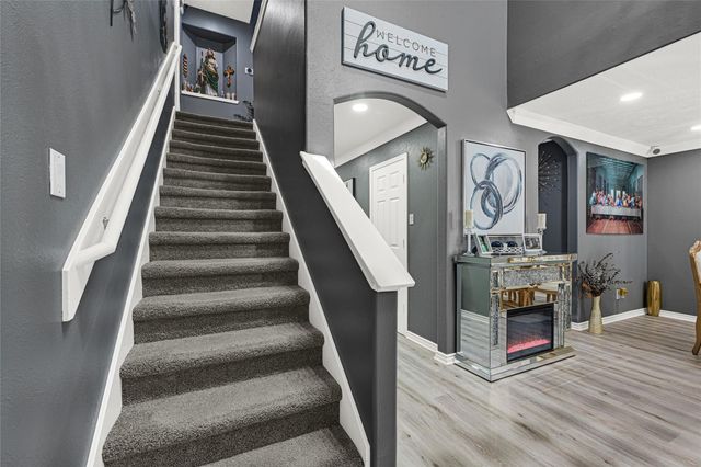 22214 Queenbury Hills Drive, Houston, TX 77073