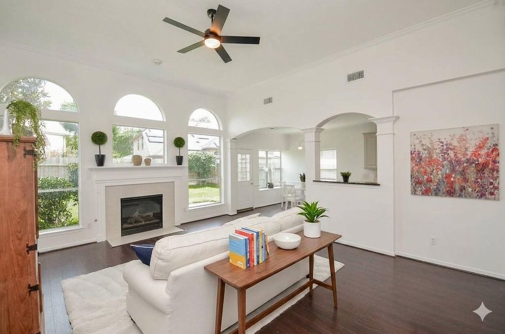 16630 Innisbrook Drive, Houston, TX 77095