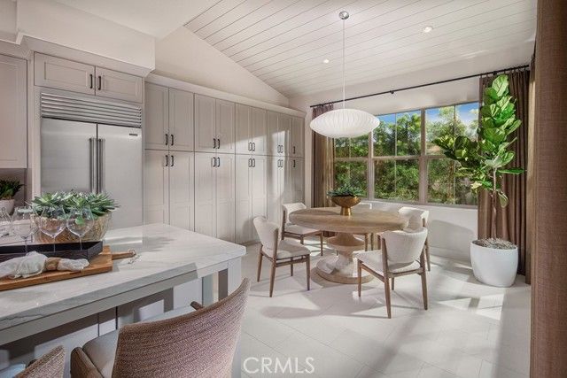 118 Rimstone, Irvine, CA 92618