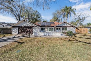 4007 HUDSON LANE, Tampa, FL 33618