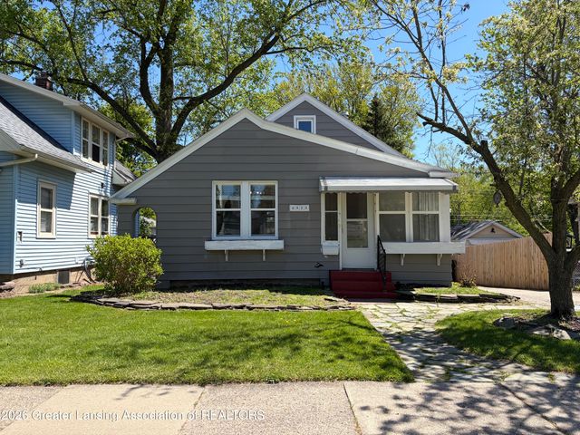 2515 Harding Avenue, Lansing, MI 48910