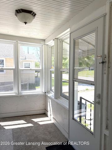 2515 Harding Avenue, Lansing, MI 48910