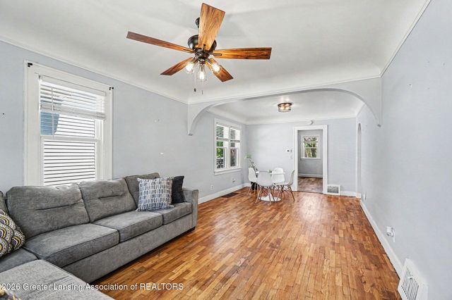2515 Harding Avenue, Lansing, MI 48910
